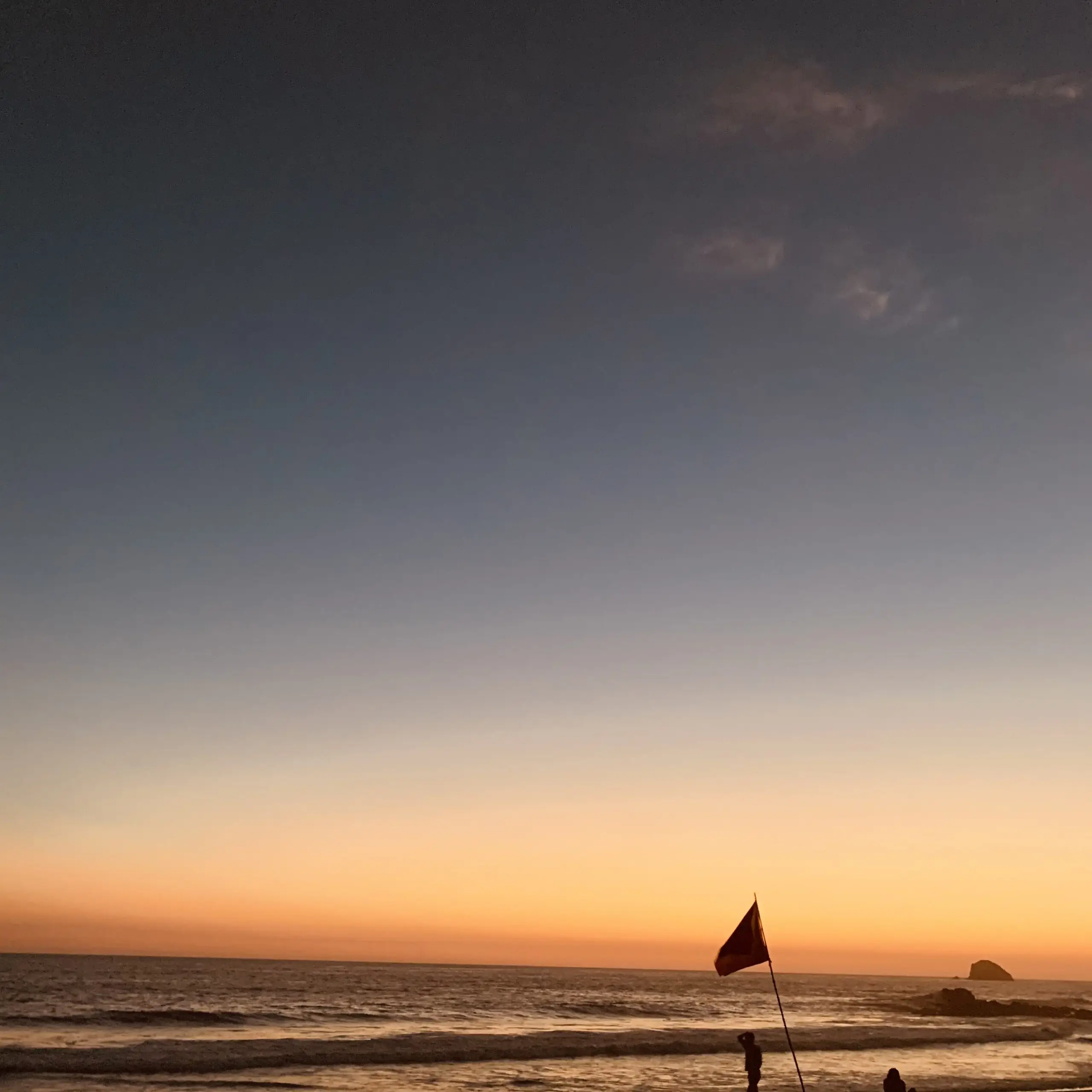 Atardecer sobre el océano Pacífico